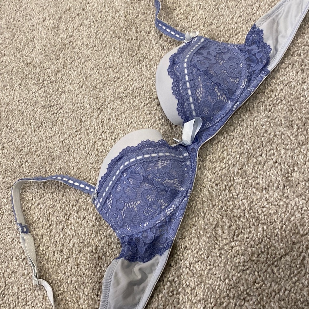 Used- good condition Adore me bra with lace detailing